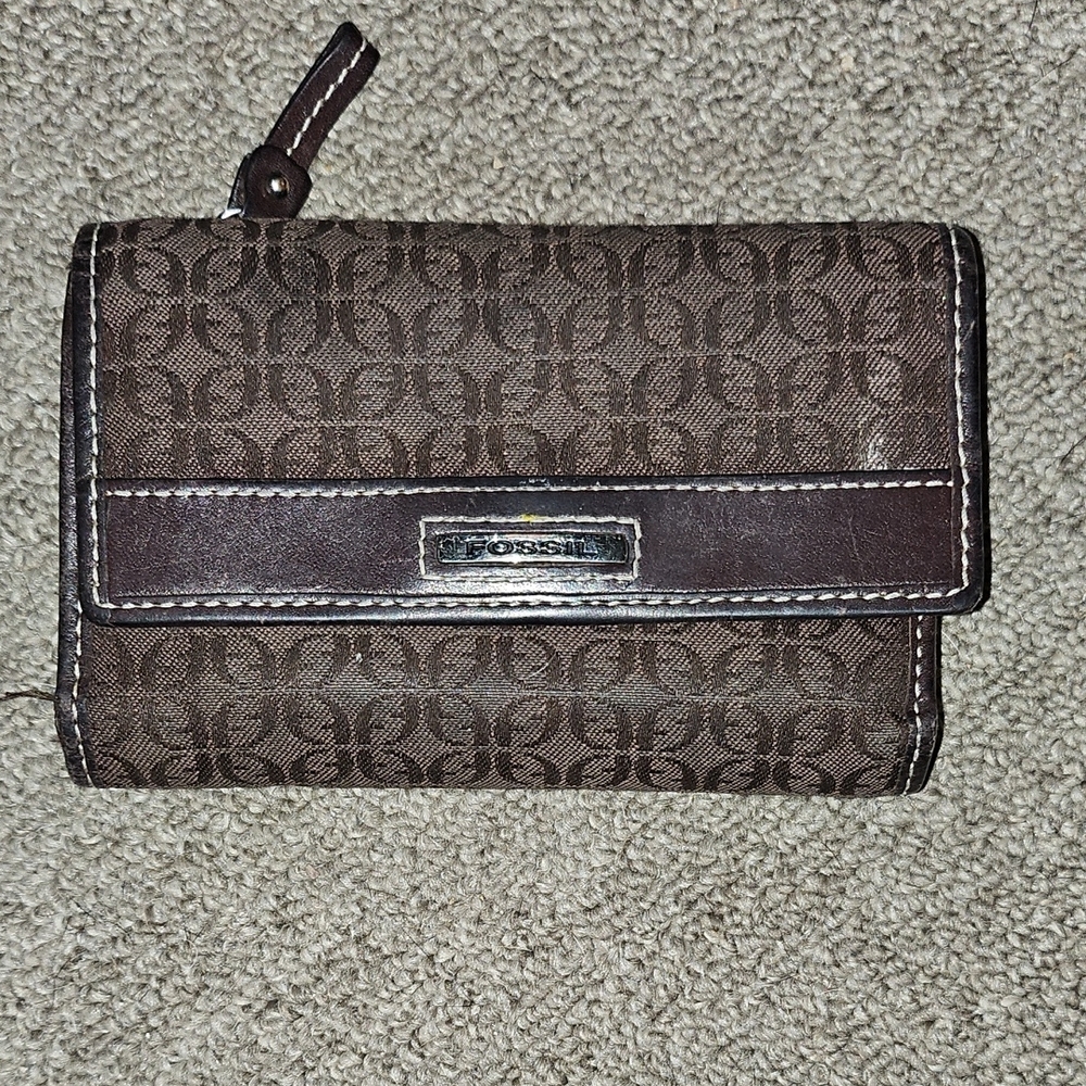 Fossil Dark Brown Patterned Wallet